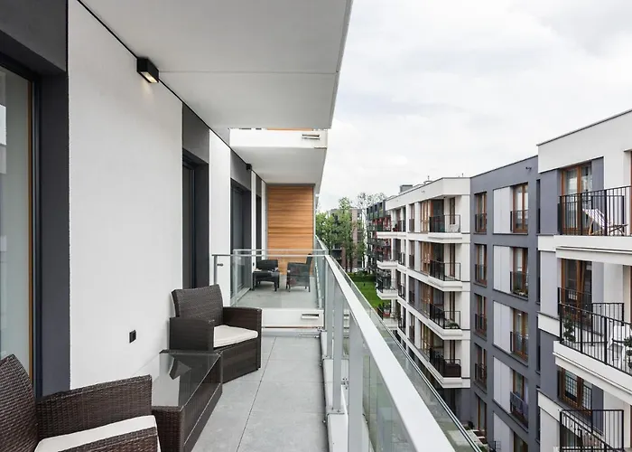 Neartopl Rakowicka Apartments Parking